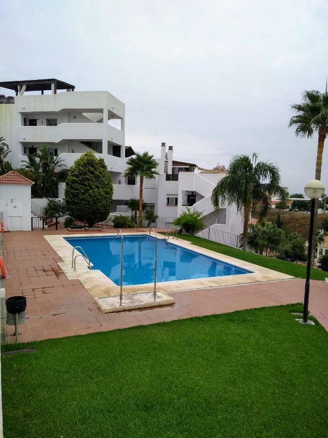 Апартаменты Benalmadena Lomas De Mena Экстерьер фото